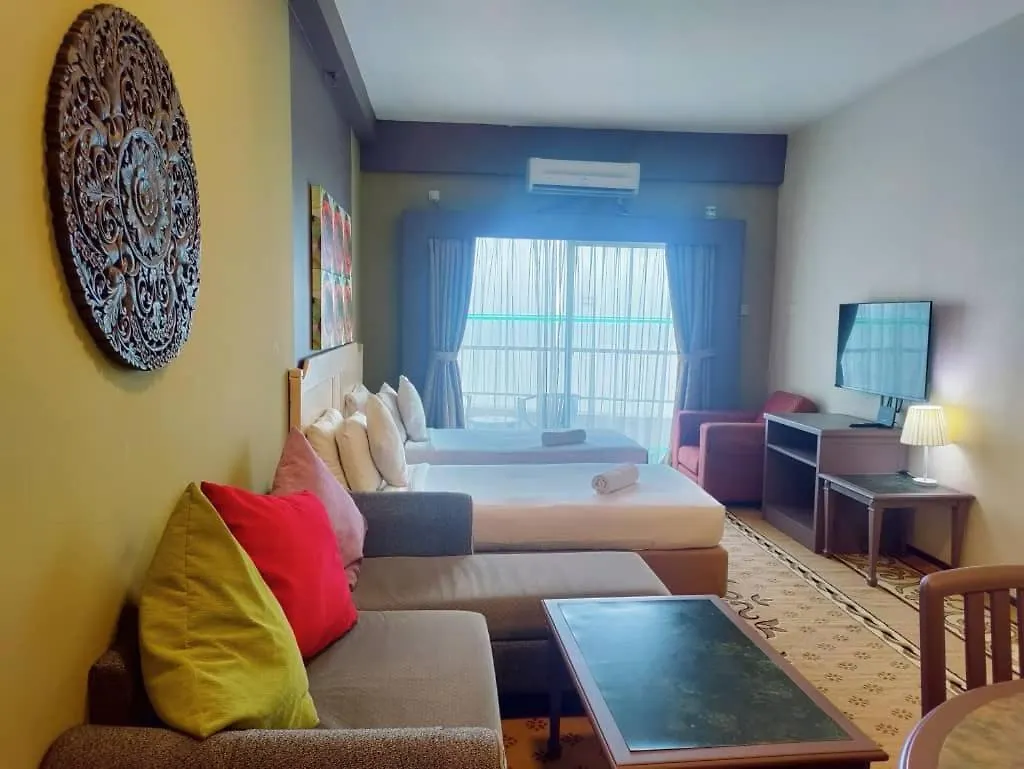 Apartment Jazz Rainbow Paradise Beachfront Peanag Tanjung Bungah