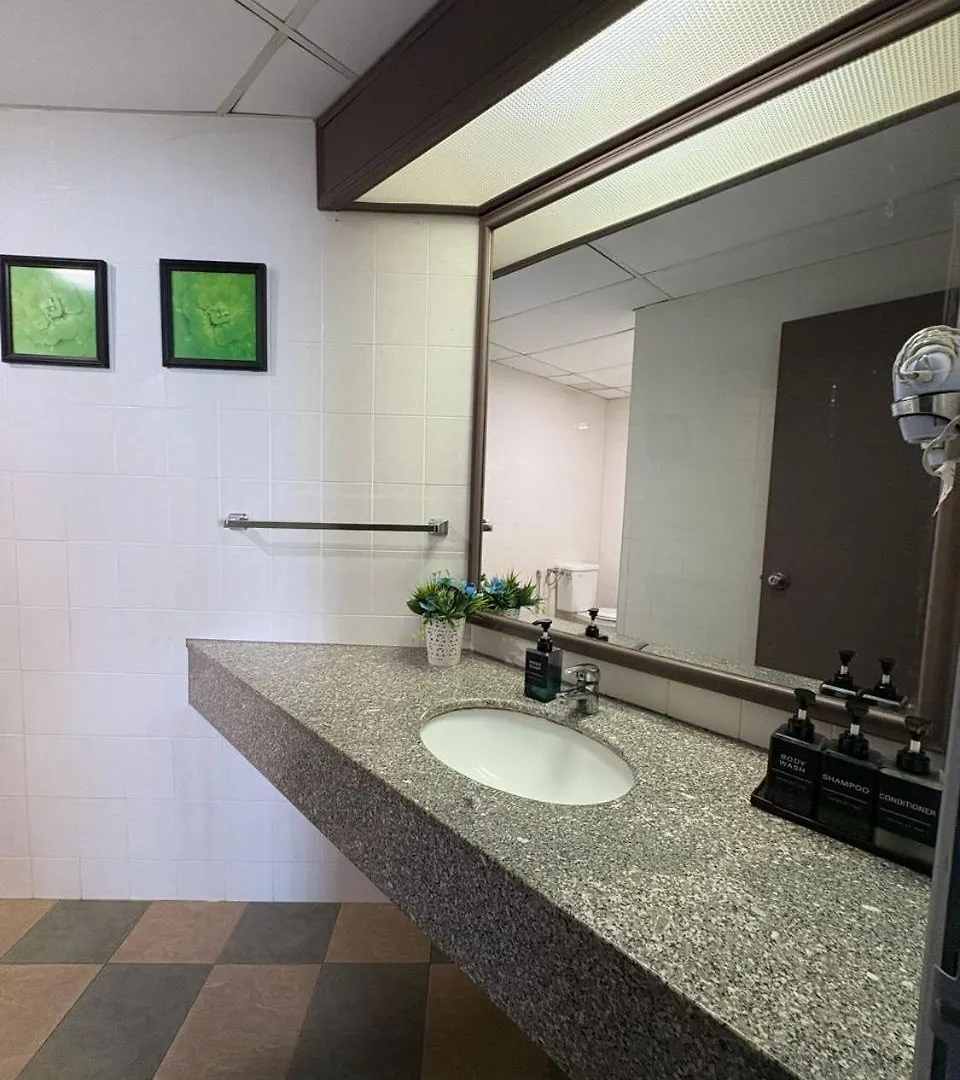 Jazz Rainbow Paradise Beachfront Peanag Tanjung Bungah  Apartment