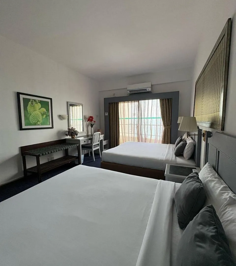 Apartment Jazz Rainbow Paradise Beachfront Peanag Tanjung Bungah